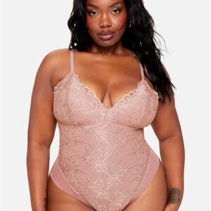 Yitty Smoothing Lace Bodysuit Blush Pink